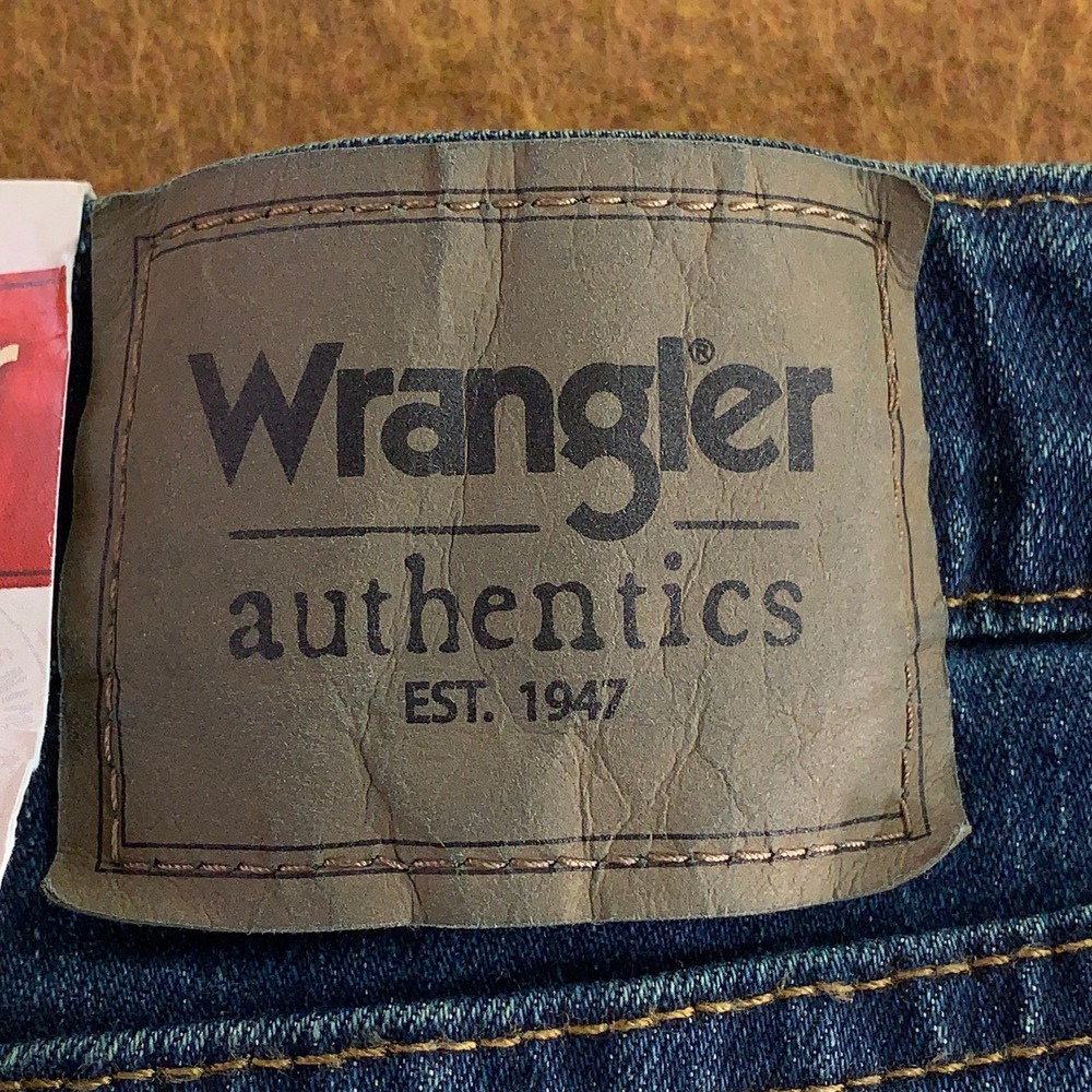 Wrangler Mens 60x30 Blue Authentics Comfort Flex Straight Leg Jeans NWT - Picture 8 of 13